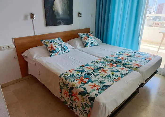 Gemelos 22 - Siroco * بينايدورم